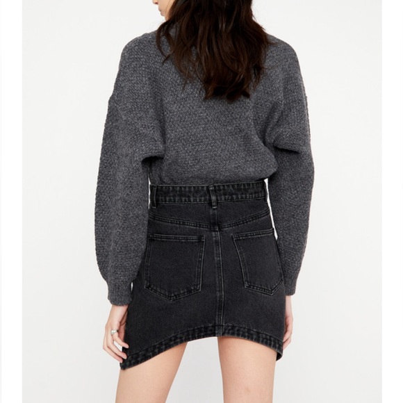 Wild Pony Black Mid Rise Mini Skirt with Asymmetric Hem - Picture 2 of 8